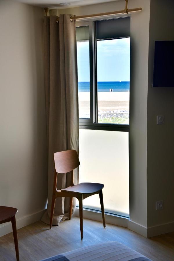 גרואיסאן Hotel Le Grand Large מראה חיצוני תמונה